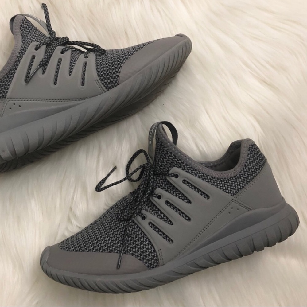 Adidas 🖤